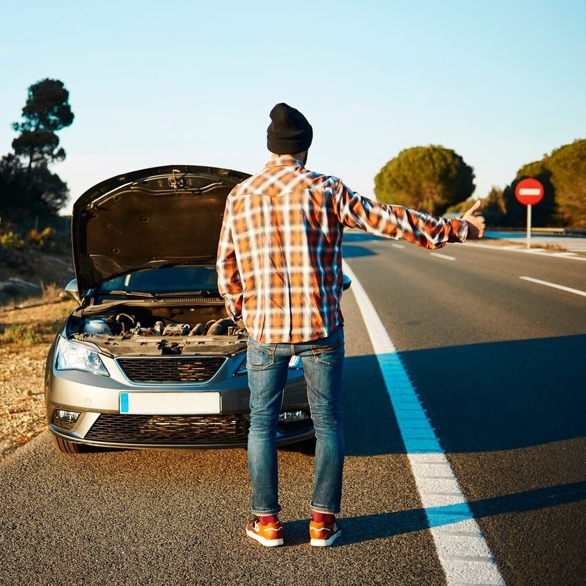 Trusted and safe towing service in West Loop, Chicago, providing secure vehicle transport and reliable roadside assistance for all types of vehicles.